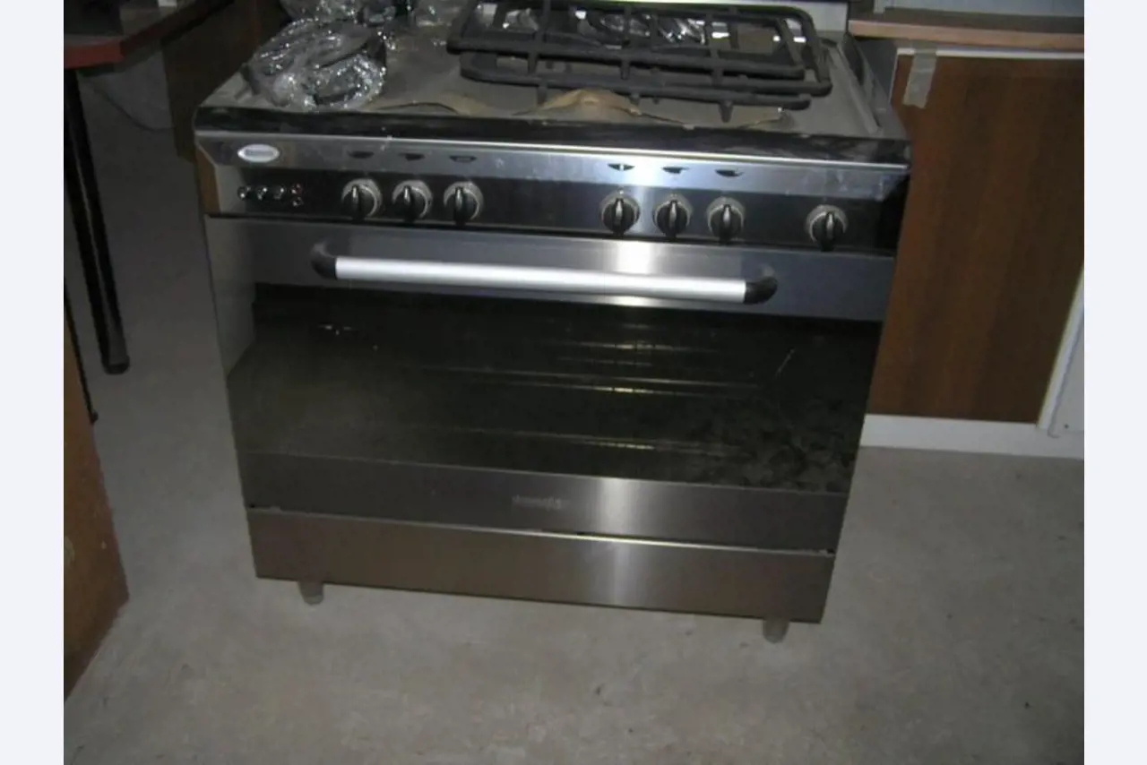 Stavus Technologie, s.r.o / DCT interier s.r.o.-2